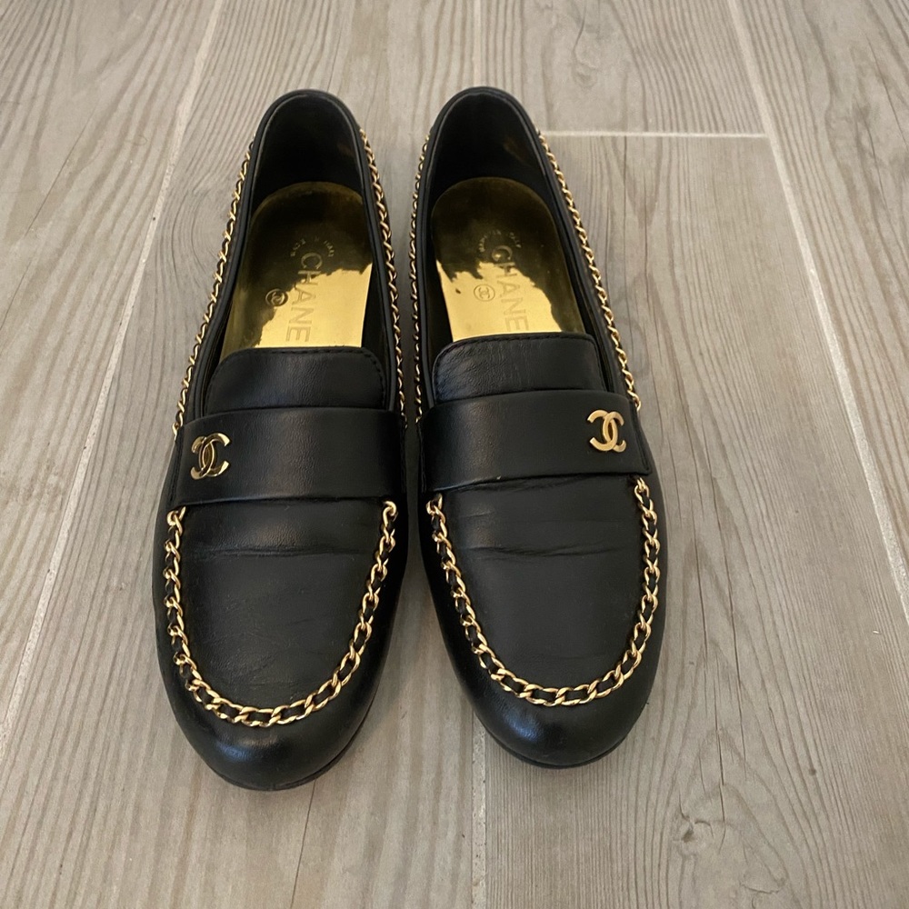 Chanel Mocassim Loafer!!
